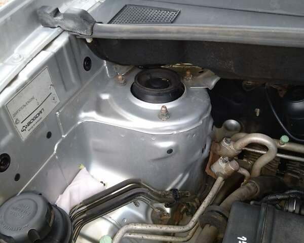 Хендай Туксон 2012 у Львові на Automoto.ua Сірий Хендай Туксон, об'ємом двигуна 2 л та пробігом 155 тис. км за 9000 $, фото 17 на Automoto.ua