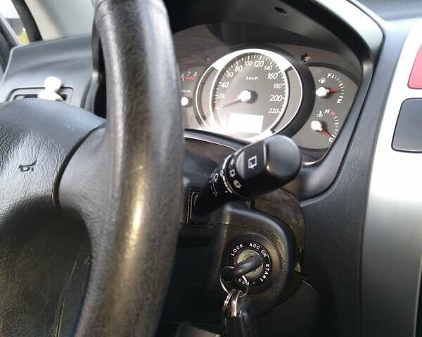 Хендай Туксон 2012 у Львові на Automoto.ua Сірий Хендай Туксон, об'ємом двигуна 2 л та пробігом 155 тис. км за 9000 $, фото 7 на Automoto.ua