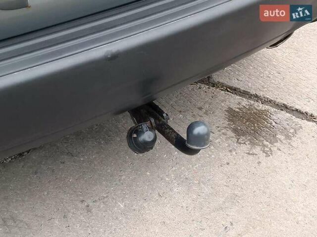 Серый Хендай Туксон, объемом двигателя 2 л и пробегом 148 тыс. км за 10390 $, фото 9 на Automoto.ua
