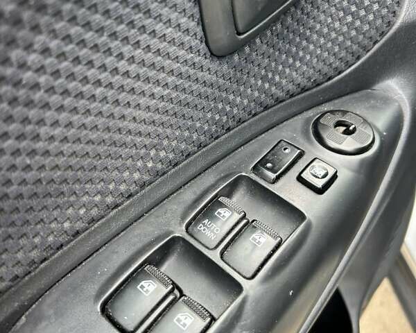 Хендай Туксон 2012 у Сумах на Automoto.ua Сірий Хендай Туксон, об'ємом двигуна 1.98 л та пробігом 210 тис. км за 9600 $, фото 23 на Automoto.ua