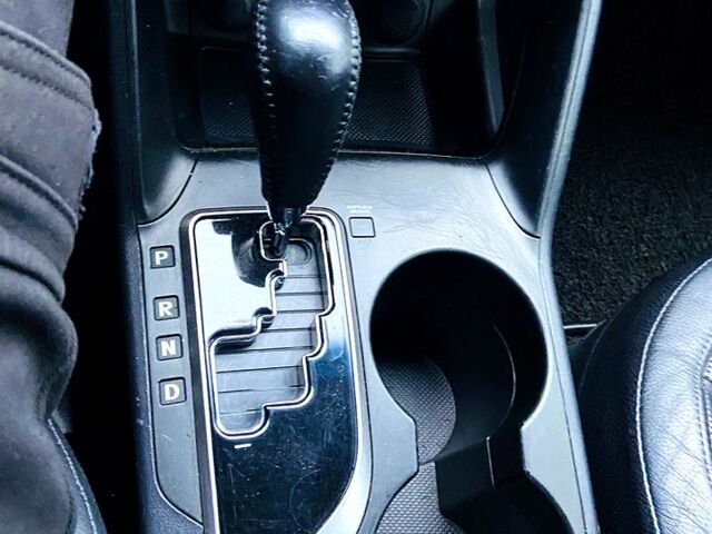 Серый Хендай Туксон, объемом двигателя 2 л и пробегом 0 тыс. км за 13000 $, фото 6 на Automoto.ua