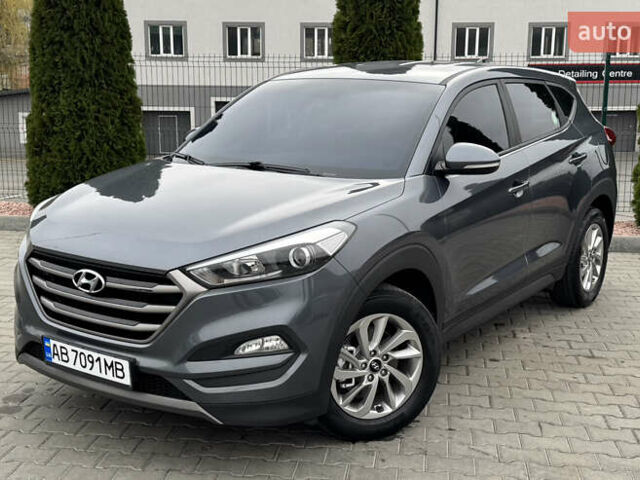 Сірий Хендай Туксон, об'ємом двигуна 2 л та пробігом 203 тис. км за 18300 $, фото 4 на Automoto.ua