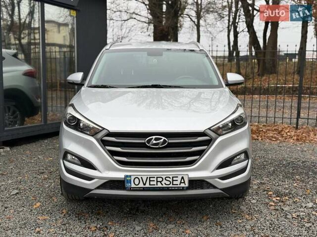 Серый Хендай Туксон, объемом двигателя 0 л и пробегом 139 тыс. км за 17700 $, фото 6 на Automoto.ua