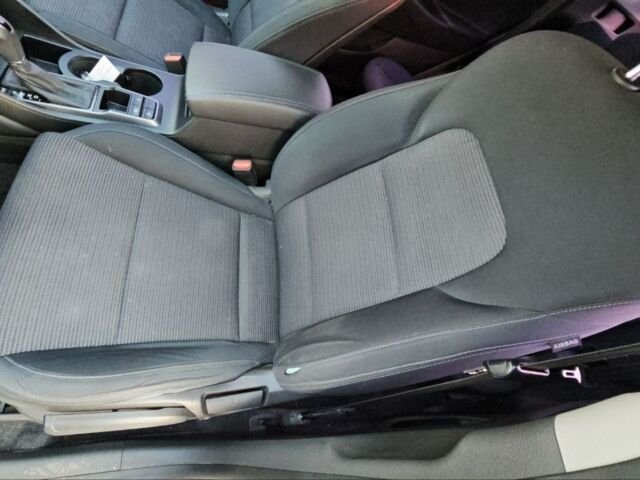 Сірий Хендай Туксон, об'ємом двигуна 1.7 л та пробігом 229 тис. км за 13300 $, фото 16 на Automoto.ua