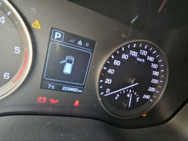 Сірий Хендай Туксон, об'ємом двигуна 1.7 л та пробігом 229 тис. км за 13300 $, фото 29 на Automoto.ua