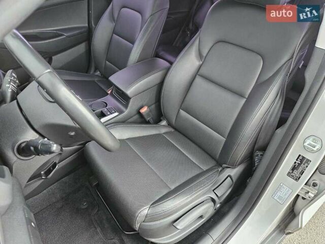 Хендай Туксон 2015 в Днепре (Днепропетровске) на Automoto.ua Серый Хендай Туксон, объемом двигателя 1.7 л и пробегом 145 тыс. км за 16700 $, фото 21 на Automoto.ua