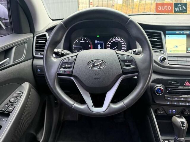 Серый Хендай Туксон, объемом двигателя 0 л и пробегом 139 тыс. км за 17700 $, фото 30 на Automoto.ua