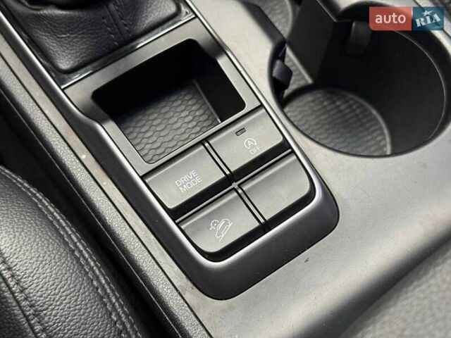 Серый Хендай Туксон, объемом двигателя 0 л и пробегом 139 тыс. км за 17700 $, фото 37 на Automoto.ua