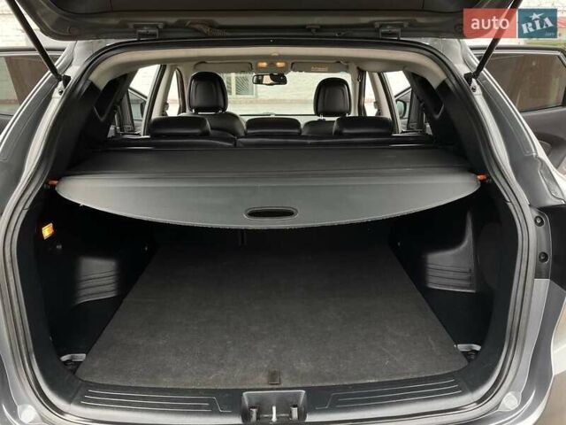 Серый Хендай Туксон, объемом двигателя 1.69 л и пробегом 293 тыс. км за 12950 $, фото 30 на Automoto.ua