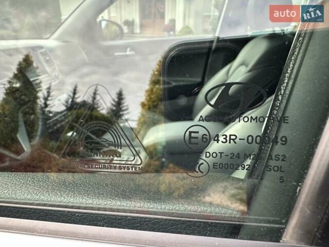 Серый Хендай Туксон, объемом двигателя 2 л и пробегом 130 тыс. км за 22500 $, фото 47 на Automoto.ua