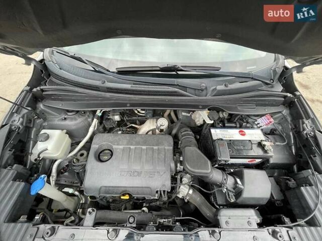 Серый Хендай Туксон, объемом двигателя 1.69 л и пробегом 293 тыс. км за 12950 $, фото 78 на Automoto.ua