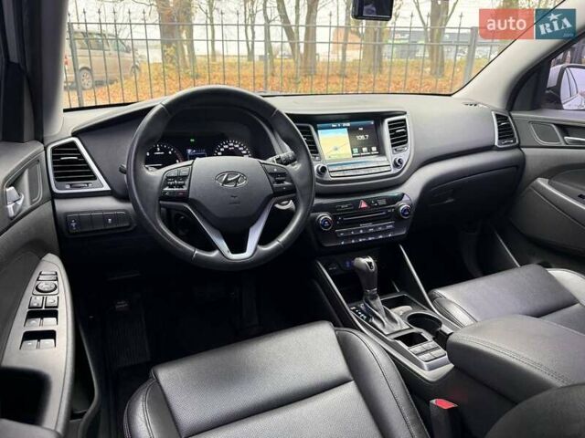 Серый Хендай Туксон, объемом двигателя 0 л и пробегом 139 тыс. км за 17700 $, фото 27 на Automoto.ua