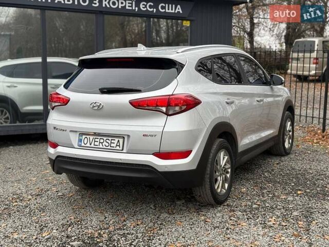 Серый Хендай Туксон, объемом двигателя 0 л и пробегом 139 тыс. км за 17700 $, фото 12 на Automoto.ua