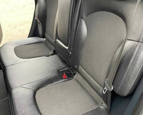 Серый Хендай Туксон, объемом двигателя 1.69 л и пробегом 293 тыс. км за 12950 $, фото 38 на Automoto.ua