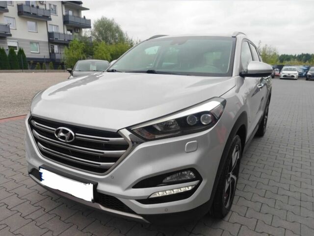 Сірий Хендай Туксон, об'ємом двигуна 2 л та пробігом 143 тис. км за 8000 $, фото 8 на Automoto.ua