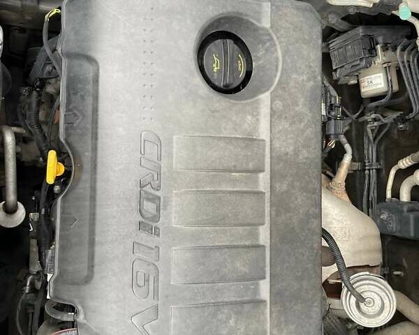 Серый Хендай Туксон, объемом двигателя 1.69 л и пробегом 293 тыс. км за 12950 $, фото 79 на Automoto.ua