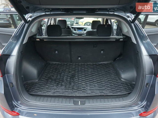 Сірий Хендай Туксон, об'ємом двигуна 1.59 л та пробігом 116 тис. км за 15999 $, фото 31 на Automoto.ua