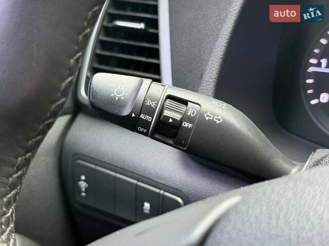 Серый Хендай Туксон, объемом двигателя 0 л и пробегом 139 тыс. км за 17700 $, фото 36 на Automoto.ua