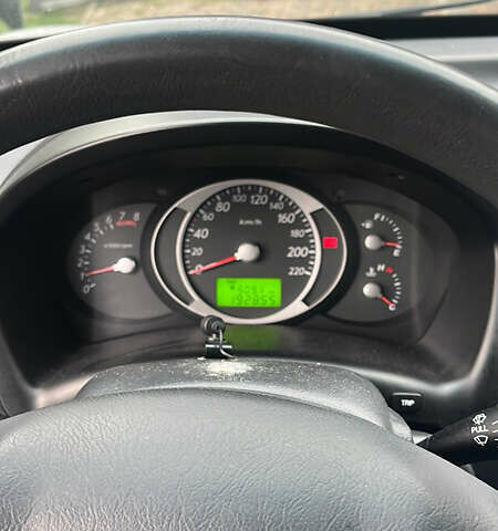 Серый Хендай Туксон, объемом двигателя 2 л и пробегом 192 тыс. км за 7777 $, фото 11 на Automoto.ua