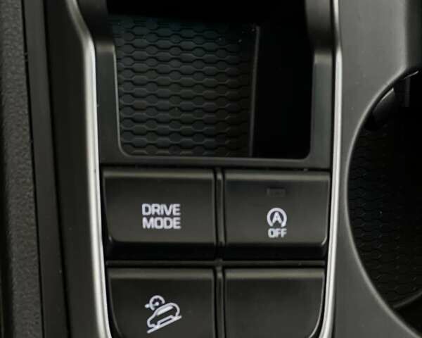 Серый Хендай Туксон, объемом двигателя 1.7 л и пробегом 110 тыс. км за 15490 $, фото 39 на Automoto.ua