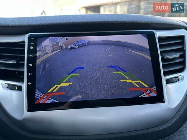 Серый Хендай Туксон, объемом двигателя 2 л и пробегом 124 тыс. км за 16900 $, фото 24 на Automoto.ua