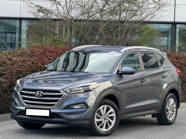 Сірий Хендай Туксон, об'ємом двигуна 1.6 л та пробігом 105 тис. км за 9200 $, фото 2 на Automoto.ua