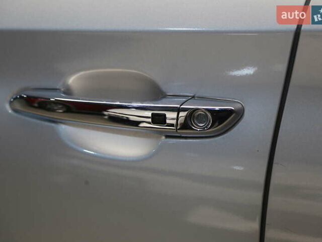 Серый Хендай Туксон, объемом двигателя 2 л и пробегом 126 тыс. км за 19400 $, фото 26 на Automoto.ua