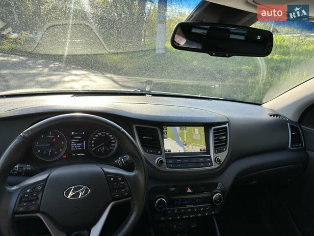 Хендай Туксон 2016 в Киеве на Automoto.ua Серый Хендай Туксон, объемом двигателя 2 л и пробегом 126 тыс. км за 21500 $, фото 19 на Automoto.ua