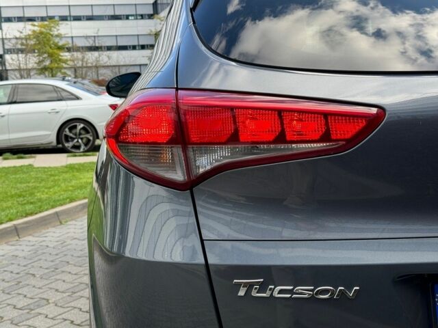 Сірий Хендай Туксон, об'ємом двигуна 1.6 л та пробігом 103 тис. км за 9200 $, фото 10 на Automoto.ua