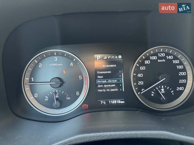 Хендай Туксон 2016 в Киеве на Automoto.ua Серый Хендай Туксон, объемом двигателя 2 л и пробегом 126 тыс. км за 21500 $, фото 13 на Automoto.ua