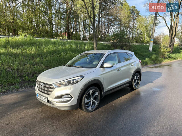 Хендай Туксон 2016 в Киеве на Automoto.ua Серый Хендай Туксон, объемом двигателя 2 л и пробегом 126 тыс. км за 21500 $, фото 10 на Automoto.ua