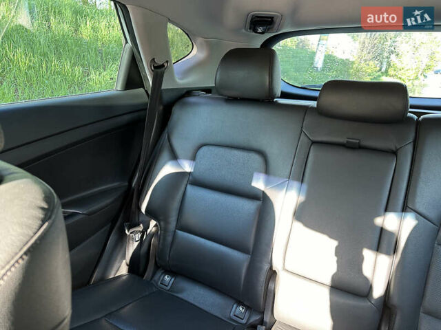 Хендай Туксон 2016 в Киеве на Automoto.ua Серый Хендай Туксон, объемом двигателя 2 л и пробегом 126 тыс. км за 21500 $, фото 17 на Automoto.ua