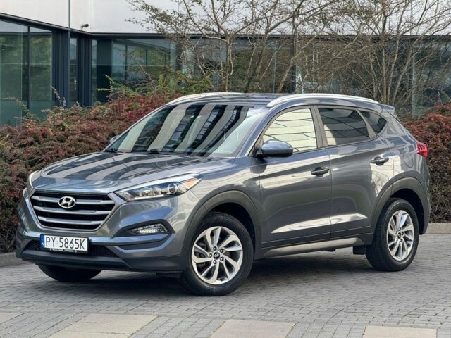 Сірий Хендай Туксон, об'ємом двигуна 1.6 л та пробігом 103 тис. км за 9200 $, фото 6 на Automoto.ua