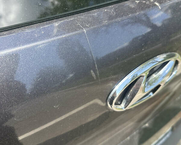 Серый Хендай Туксон, объемом двигателя 2 л и пробегом 166 тыс. км за 20500 $, фото 15 на Automoto.ua