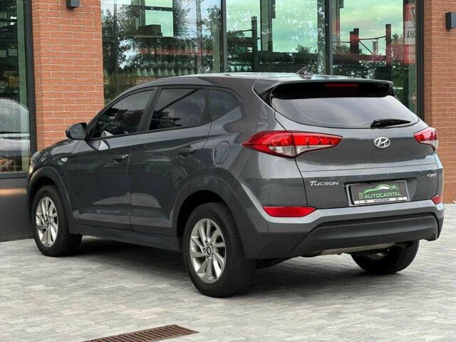 Хендай Туксон 2016 в Киеве на Automoto.ua Серый Хендай Туксон, объемом двигателя 1.7 л и пробегом 134 тыс. км за 15990 $, фото 6 на Automoto.ua
