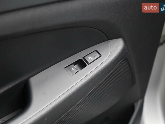 Серый Хендай Туксон, объемом двигателя 2 л и пробегом 126 тыс. км за 19400 $, фото 23 на Automoto.ua