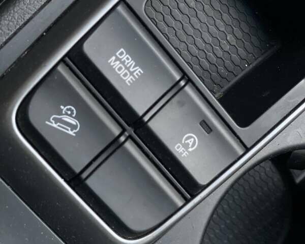 Серый Хендай Туксон, объемом двигателя 1.7 л и пробегом 99 тыс. км за 15490 $, фото 29 на Automoto.ua