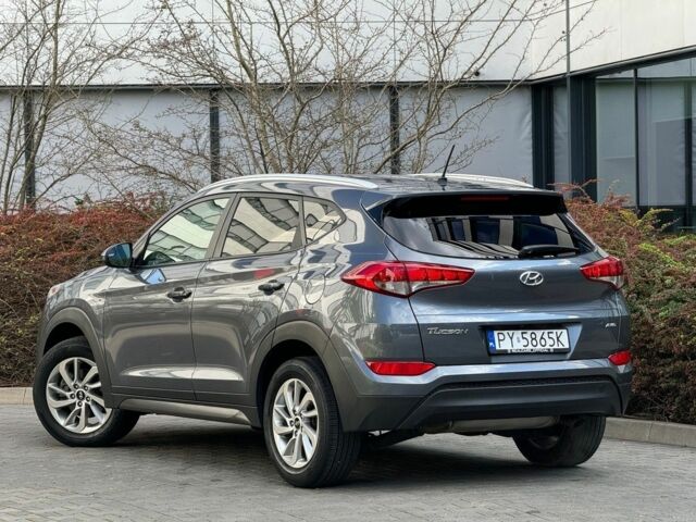 Сірий Хендай Туксон, об'ємом двигуна 1.6 л та пробігом 103 тис. км за 9200 $, фото 7 на Automoto.ua