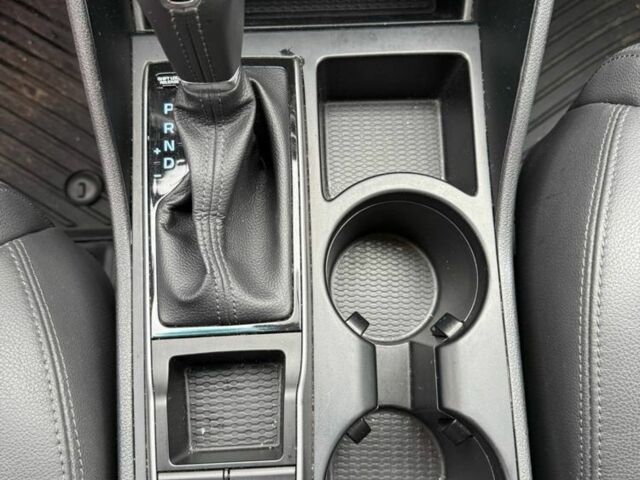 Сірий Хендай Туксон, об'ємом двигуна 2 л та пробігом 92 тис. км за 15200 $, фото 5 на Automoto.ua