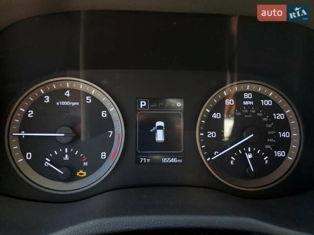 Сірий Хендай Туксон, об'ємом двигуна 1.6 л та пробігом 160 тис. км за 2700 $, фото 8 на Automoto.ua