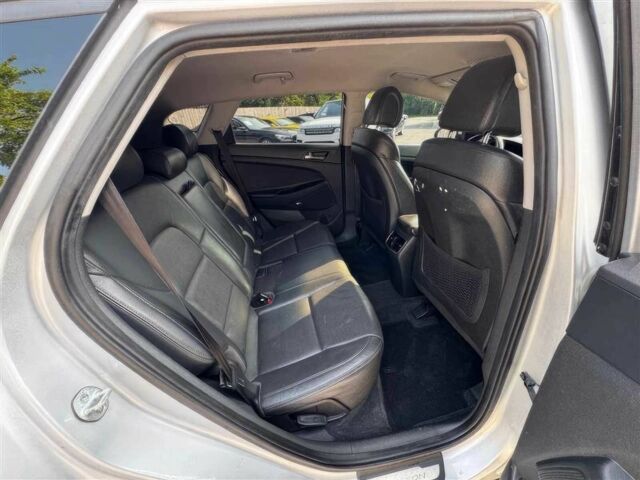 Сірий Хендай Туксон, об'ємом двигуна 1.6 л та пробігом 56 тис. км за 6800 $, фото 12 на Automoto.ua