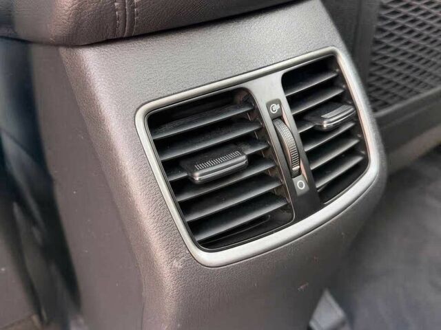 Сірий Хендай Туксон, об'ємом двигуна 1.6 л та пробігом 60 тис. км за 8000 $, фото 13 на Automoto.ua