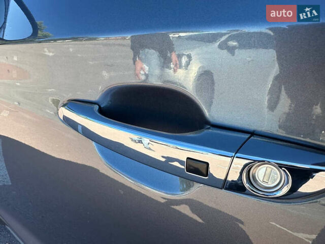 Хендай Туксон 2017 в Киеве на Automoto.ua Серый Хендай Туксон, объемом двигателя 2 л и пробегом 190 тыс. км за 16700 $, фото 16 на Automoto.ua