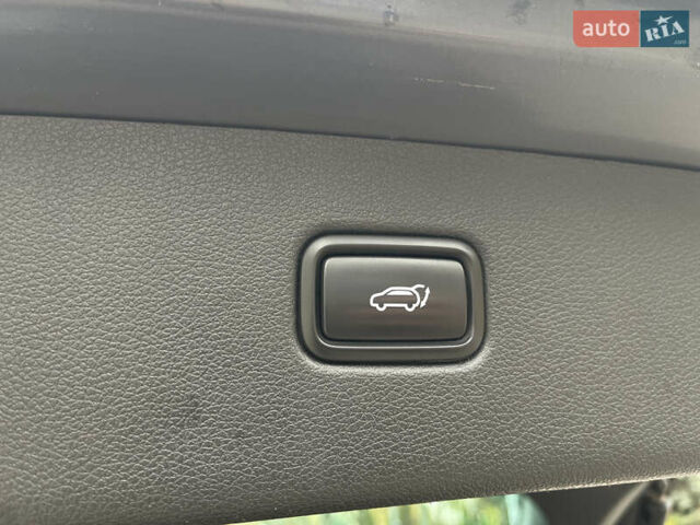 Серый Хендай Туксон, объемом двигателя 2 л и пробегом 193 тыс. км за 15300 $, фото 26 на Automoto.ua