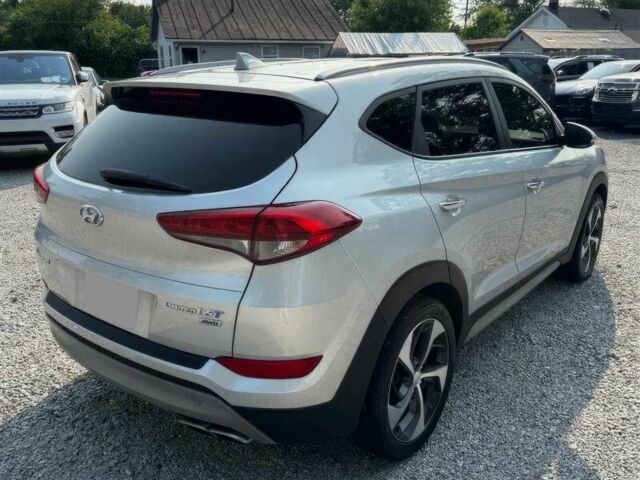 Сірий Хендай Туксон, об'ємом двигуна 1.6 л та пробігом 56 тис. км за 6800 $, фото 7 на Automoto.ua