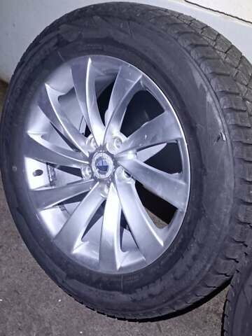 Серый Хендай Туксон, объемом двигателя 2 л и пробегом 46 тыс. км за 24500 $, фото 33 на Automoto.ua