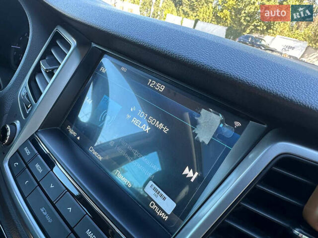 Хендай Туксон 2017 в Киеве на Automoto.ua Серый Хендай Туксон, объемом двигателя 2 л и пробегом 190 тыс. км за 16700 $, фото 41 на Automoto.ua