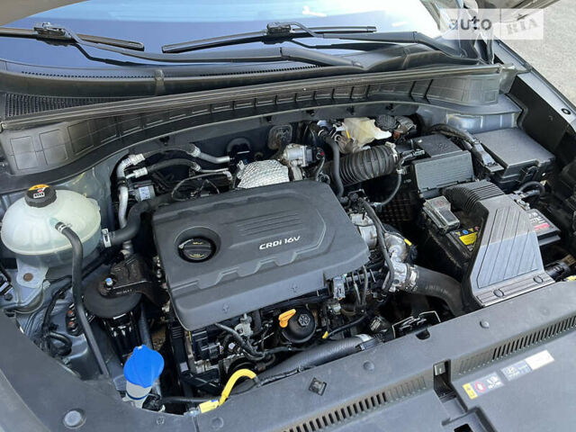 Сірий Хендай Туксон, об'ємом двигуна 1.98 л та пробігом 177 тис. км за 20000 $, фото 34 на Automoto.ua