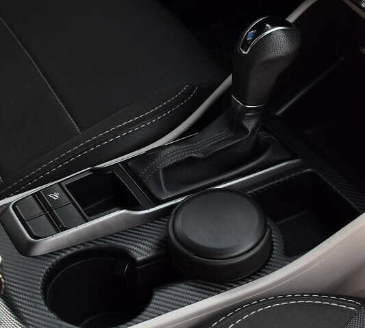 Сірий Хендай Туксон, об'ємом двигуна 2 л та пробігом 117 тис. км за 16900 $, фото 8 на Automoto.ua