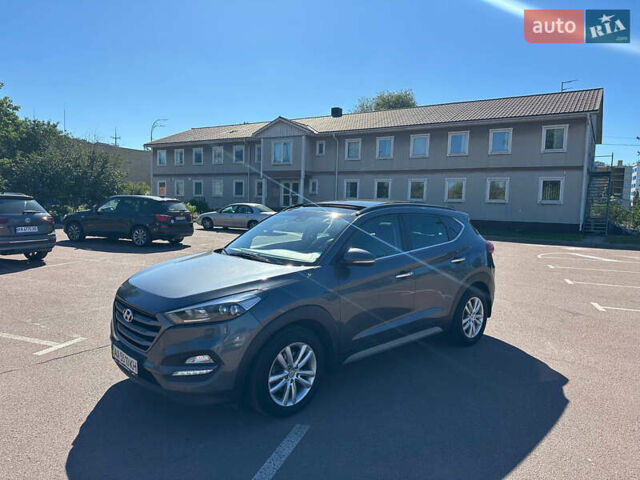 Хендай Туксон 2017 в Киеве на Automoto.ua Серый Хендай Туксон, объемом двигателя 2 л и пробегом 190 тыс. км за 16700 $, фото 11 на Automoto.ua